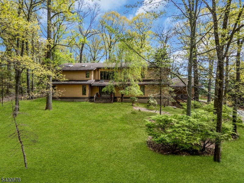 14 Beaver Brook Dr, Washington Twp., NJ 07853 Listing Photo  0