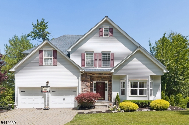 16 Bowers Dr