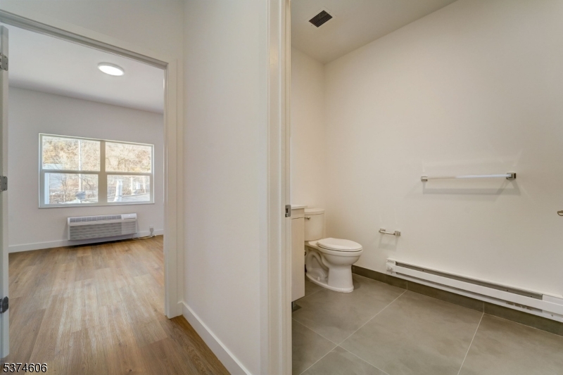 2nd Bathroom