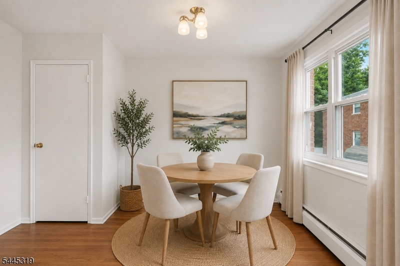 79 Roseland Ave 73