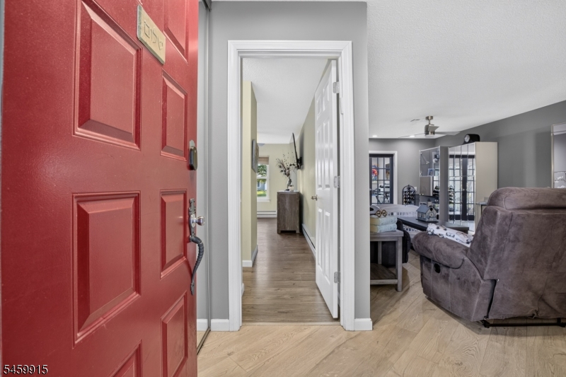 484 Fairton Dr