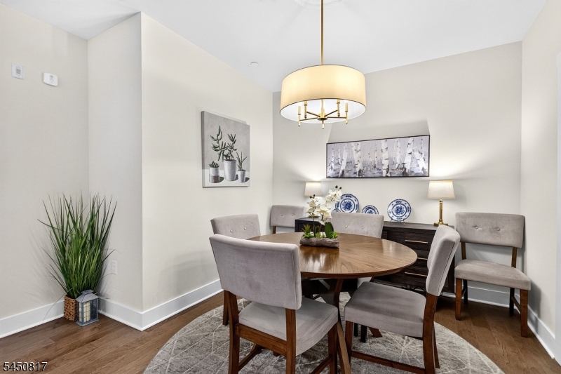 1 Vanderbilt Blvd 303