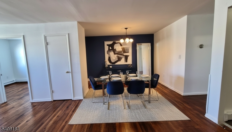 Virtually Staged Dining room