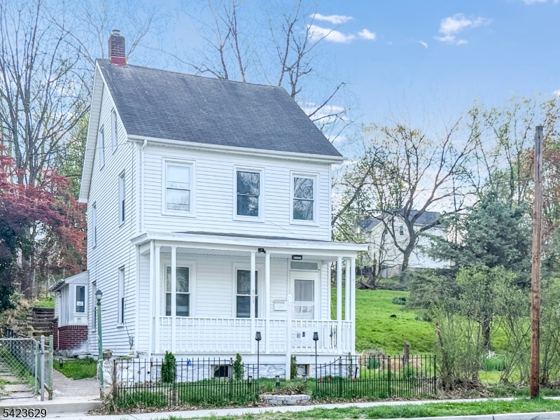 564 Warren St, Phillipsburg Town, NJ 08865 Listing Photo  0