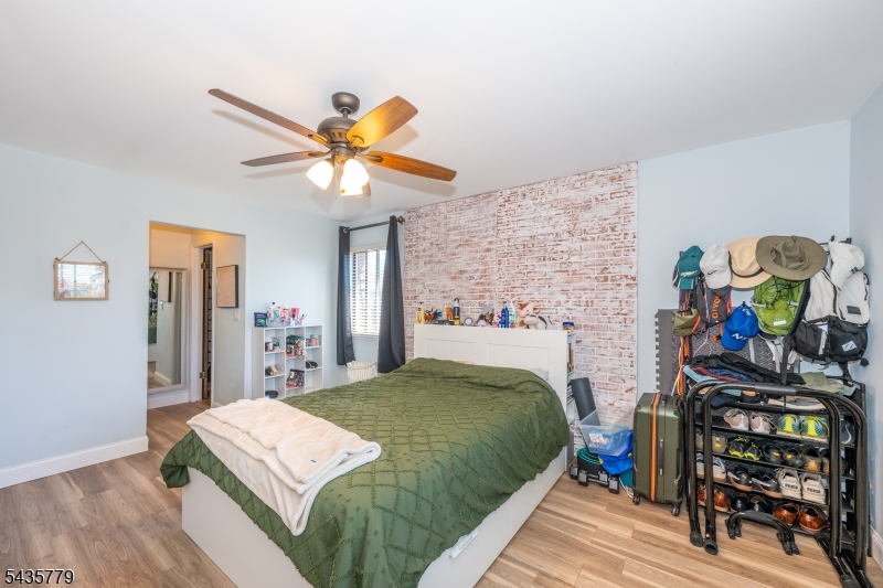 PRIMARY BED