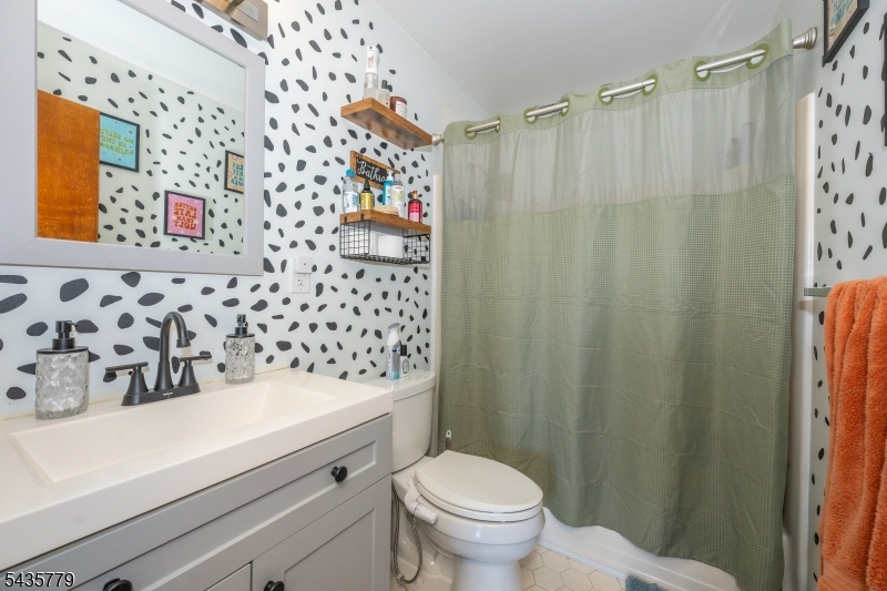HALL BATH