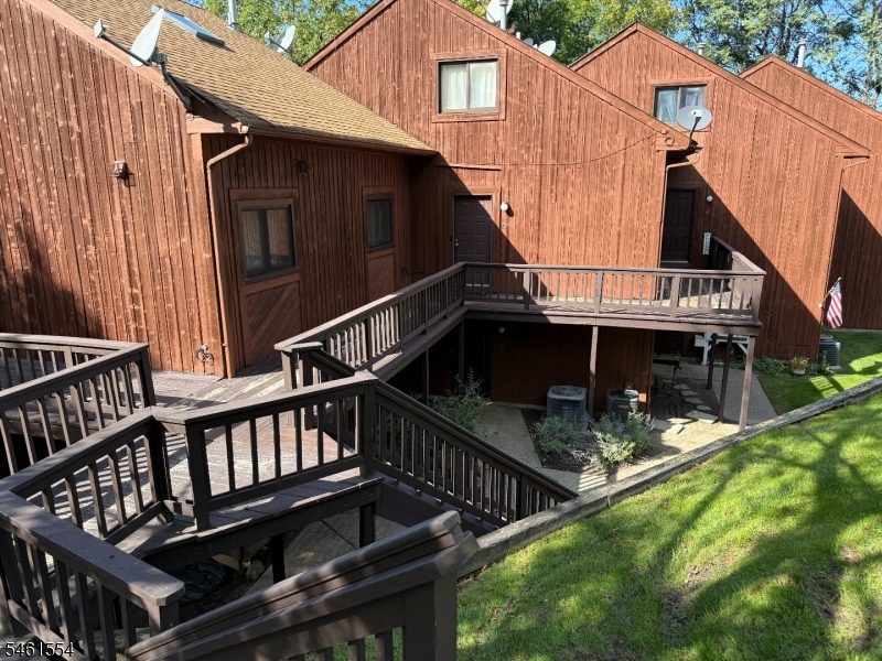 11 Great Gorge Dr 6