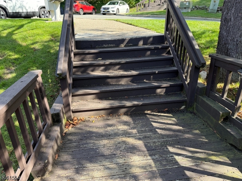 11 Great Gorge Dr 6