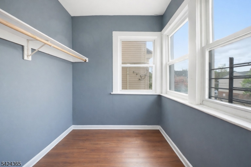 Large Walk-in Closet