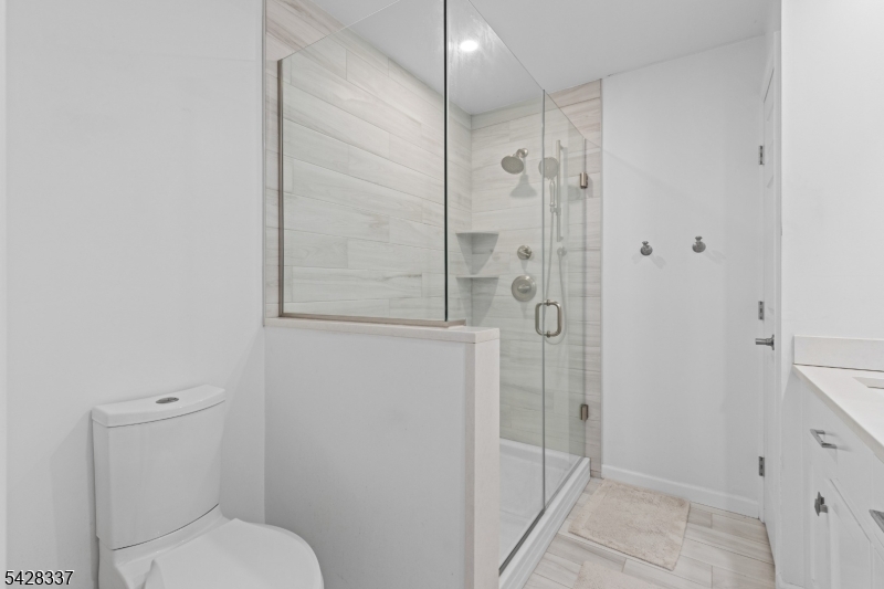 Primary Bedroom Bath