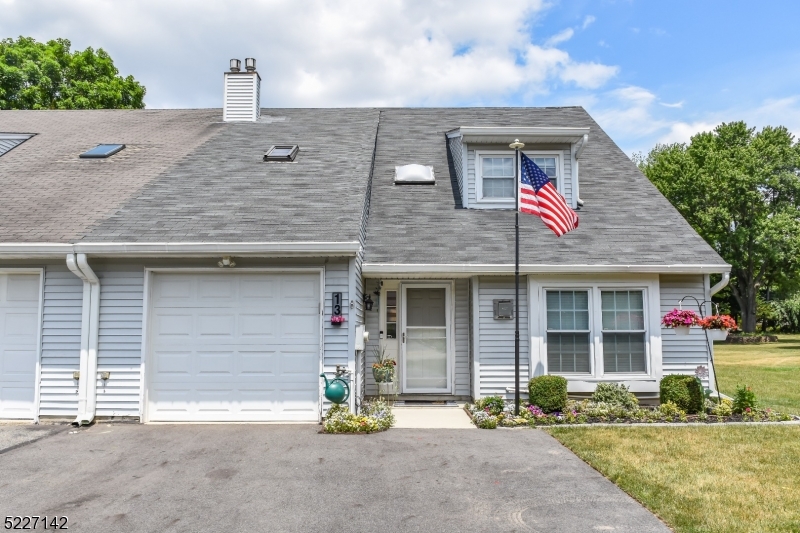 13 Crefeld Ct, Lincoln Park Boro, NJ 07035 Listing Photo  0