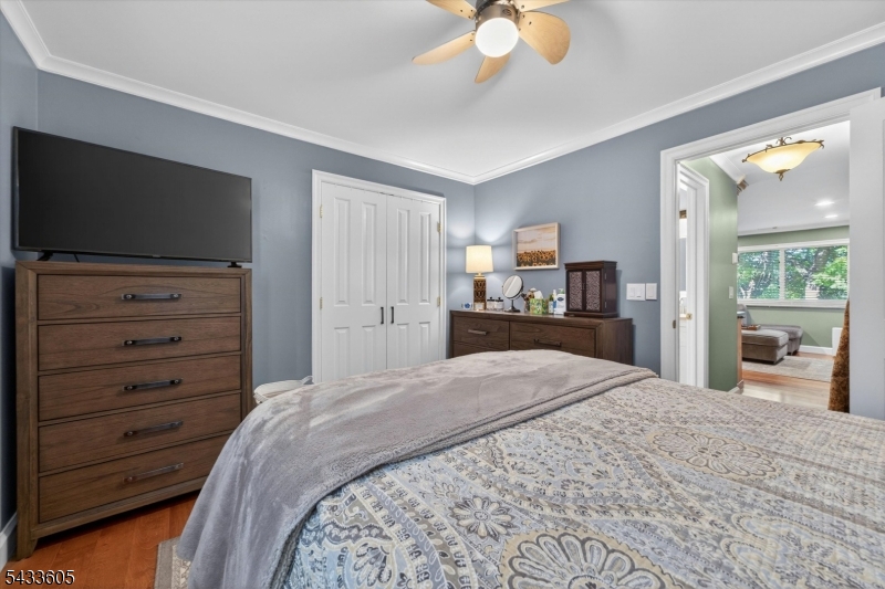 Primary bdrm