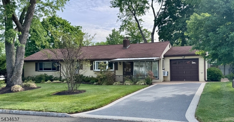 14 Berwick Way, Piscataway Twp., NJ 08854 Listing Photo  0
