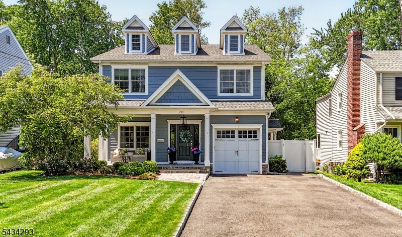 921 Harding St, Westfield Town, NJ 07090 Listing Photo  0