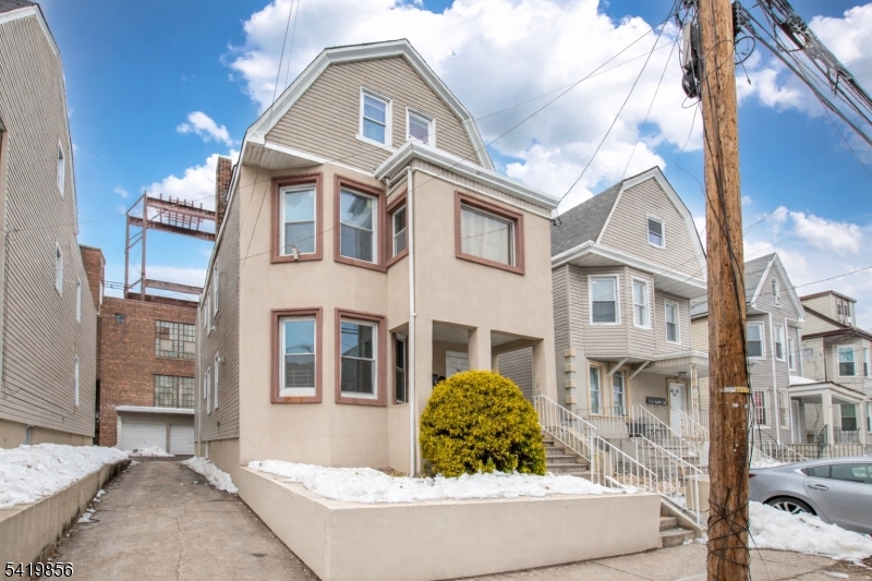303 S 11Th St, Newark City, NJ 07103 Listing Photo  0