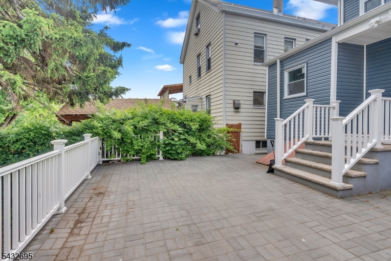 BACKYARD PATIO