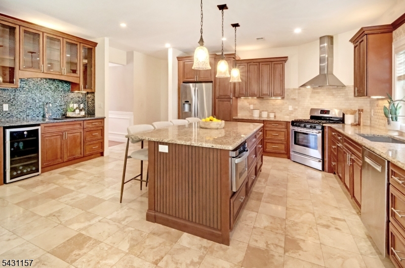 Kitchen alt view