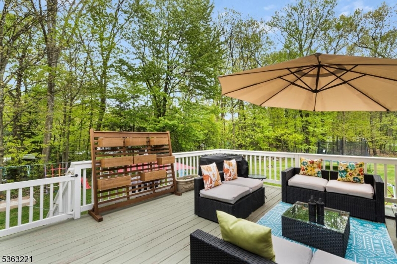 Big deck