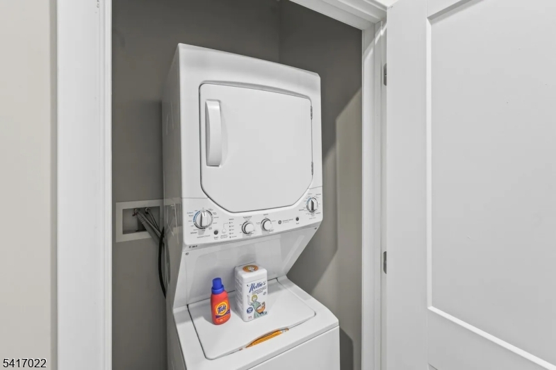 Washer & Dryer