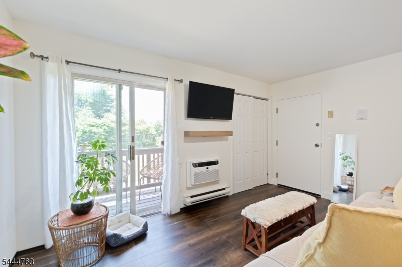 114 Federal Hill Rd