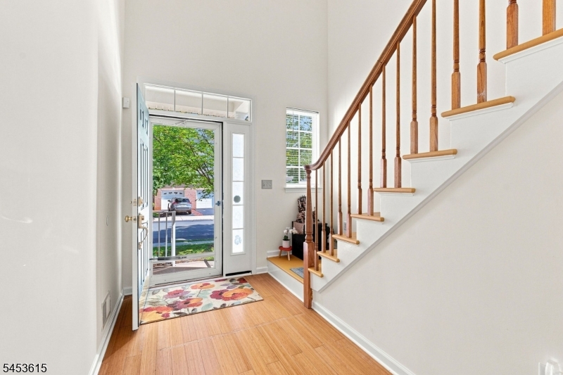 54 Jackson Ave