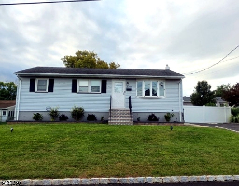 324 Evans Ave