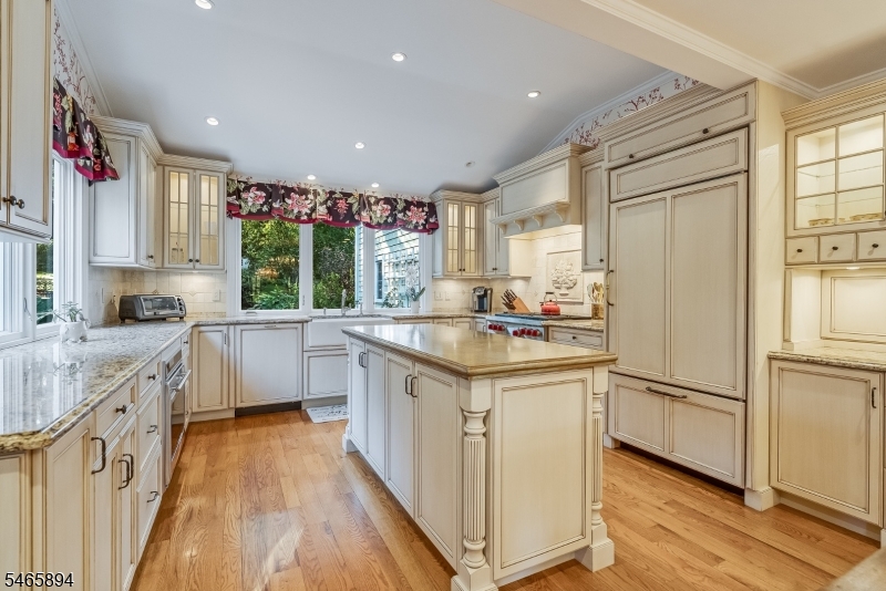 4 Barberry Row