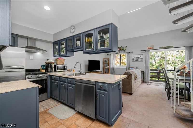 3 Red Lodge Dr 2