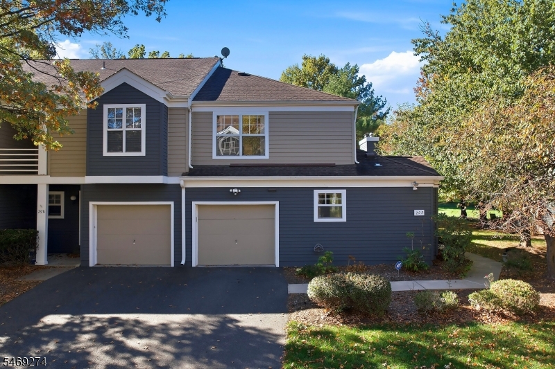 299 Greenfield Rd