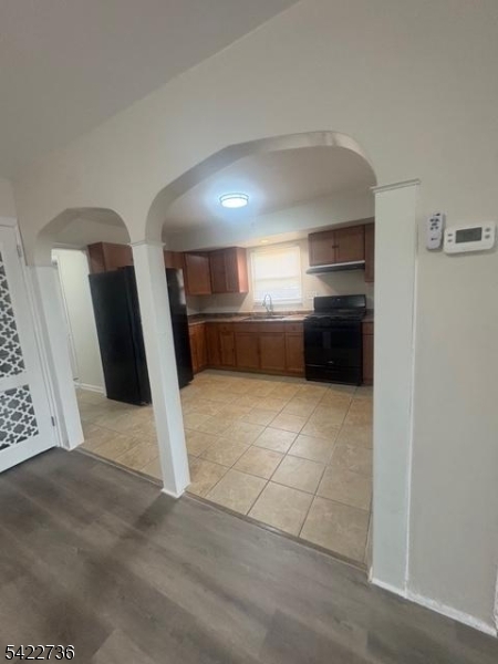 KITCHEN VIEW 2
