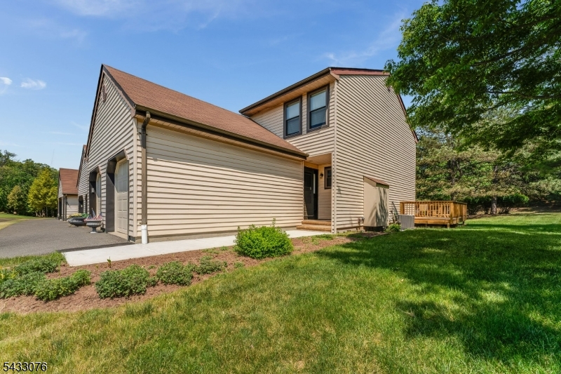 130 Locust Ct