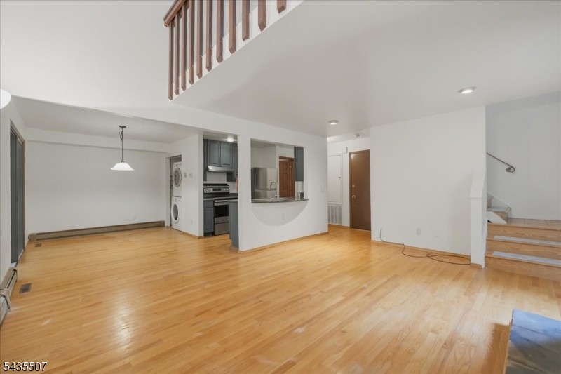 17 Village Way, #6, Vernon Twp., NJ 07462 Listing Photo  0