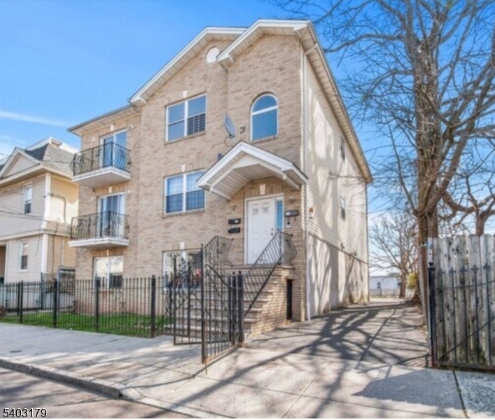 138-140 Schuyler Ave, Newark City, NJ 07112 Listing Photo  0