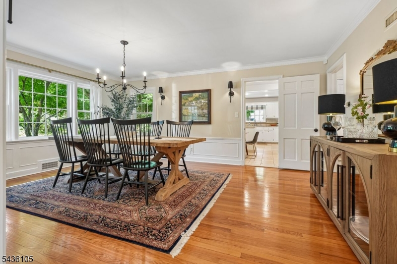8 Cross Gates, Short Hills