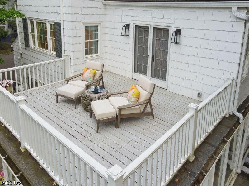 8 Cross Gates, Short Hills