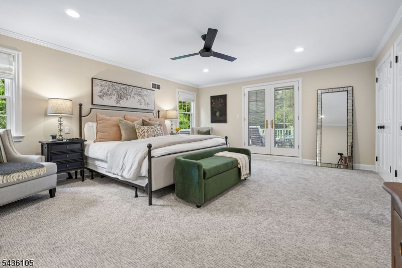 8 Cross Gates, Short Hills