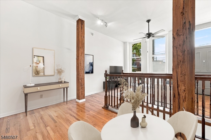 54 Mcwhorter St 106