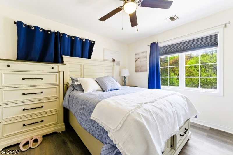Bed 1