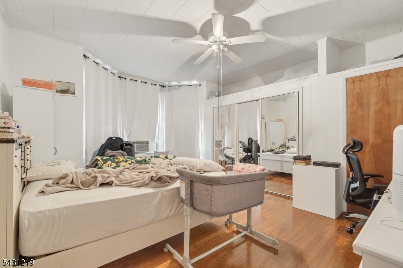 1ST FL BEDROOM 1