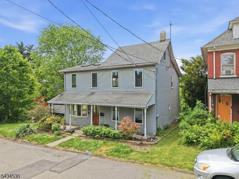 139 N Prospect St, Lopatcong Twp., NJ 08865 Listing Photo  0