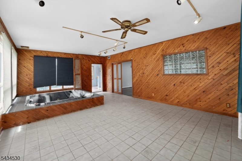 Sun room