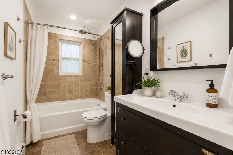 Bathroom Virtually Staged