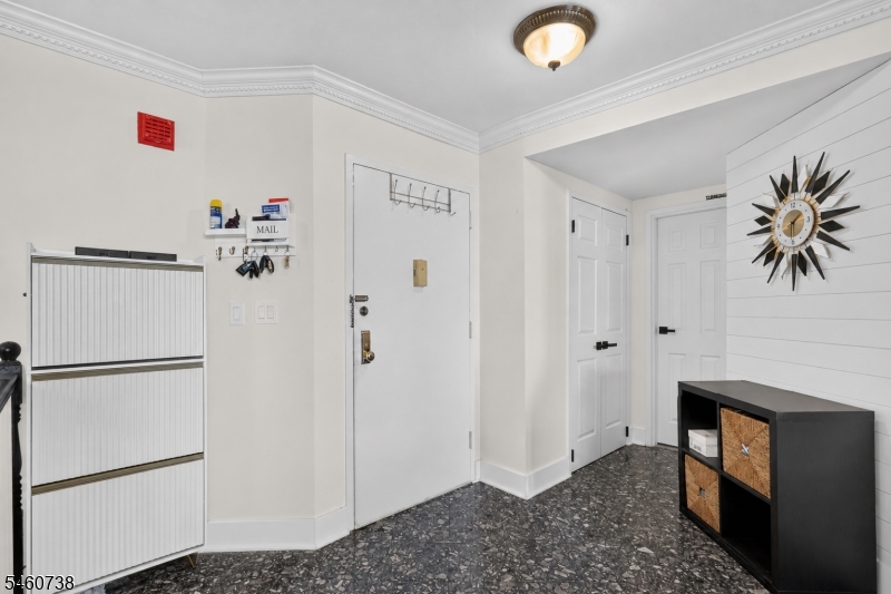 1020 Harmon Cove Tower