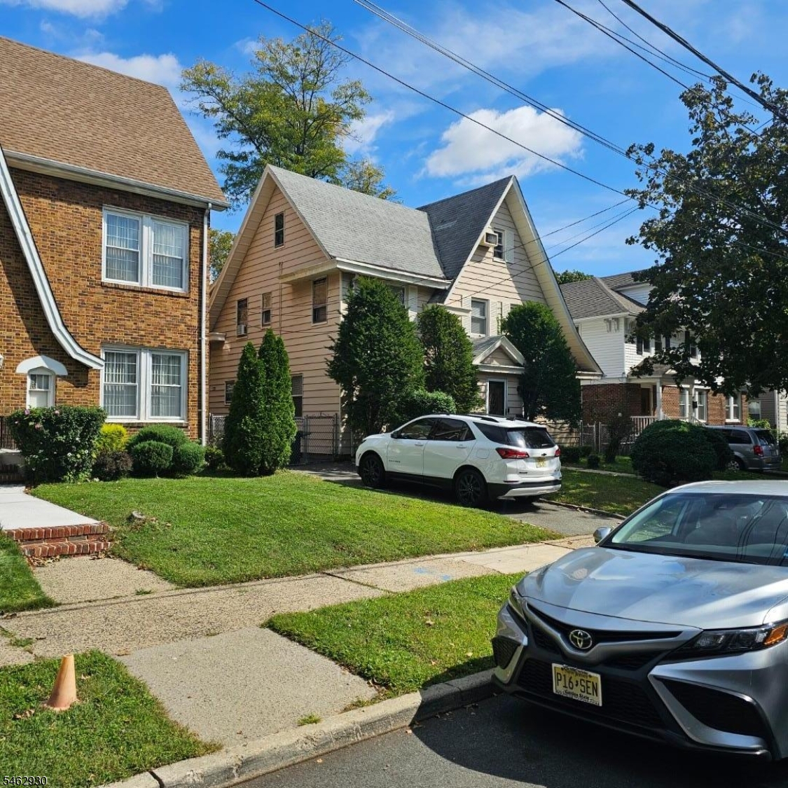 65 Hansbury Ave