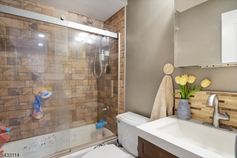 Bathroom-Main