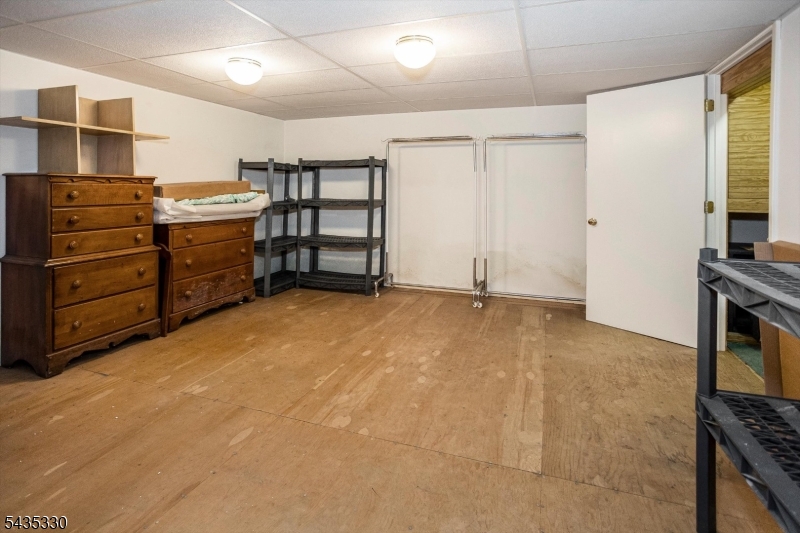 LL Storage