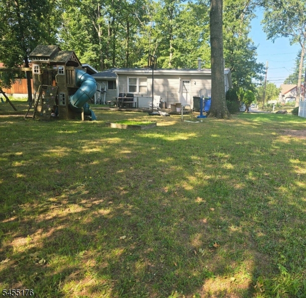 30 Caswell Ave
