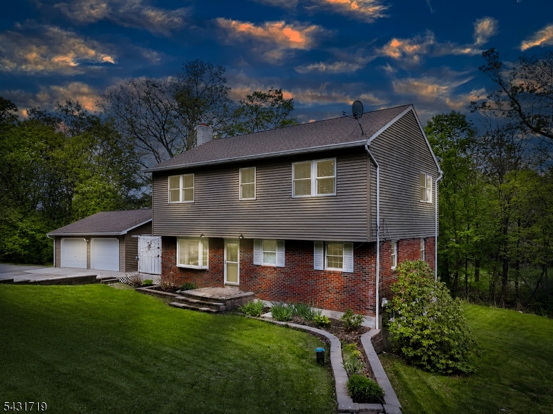 Come Make This Your Home!