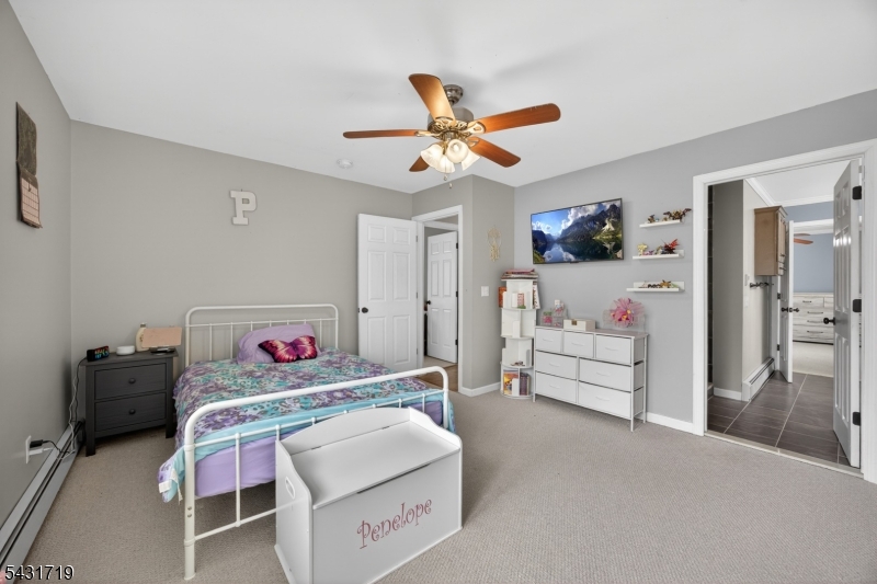 3rd bedroom 2