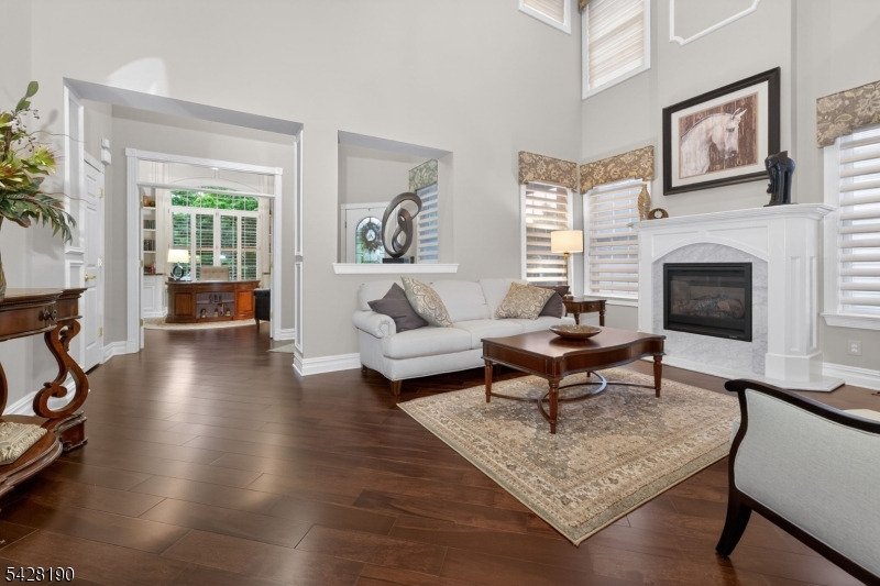 Entry-Living Room